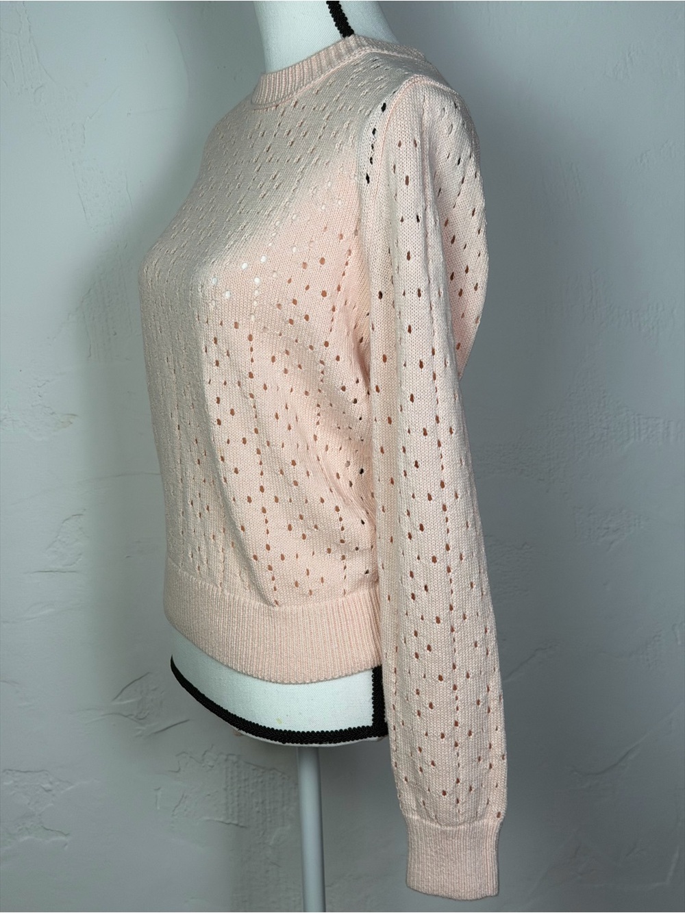 J. Crew - Point Sur Collection Pale Pink Openwork Crewneck Sweater - Perfect M - Picture 3 of 14
